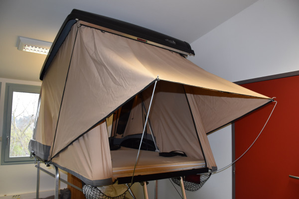 Petit Auvent de porte pour TriUp